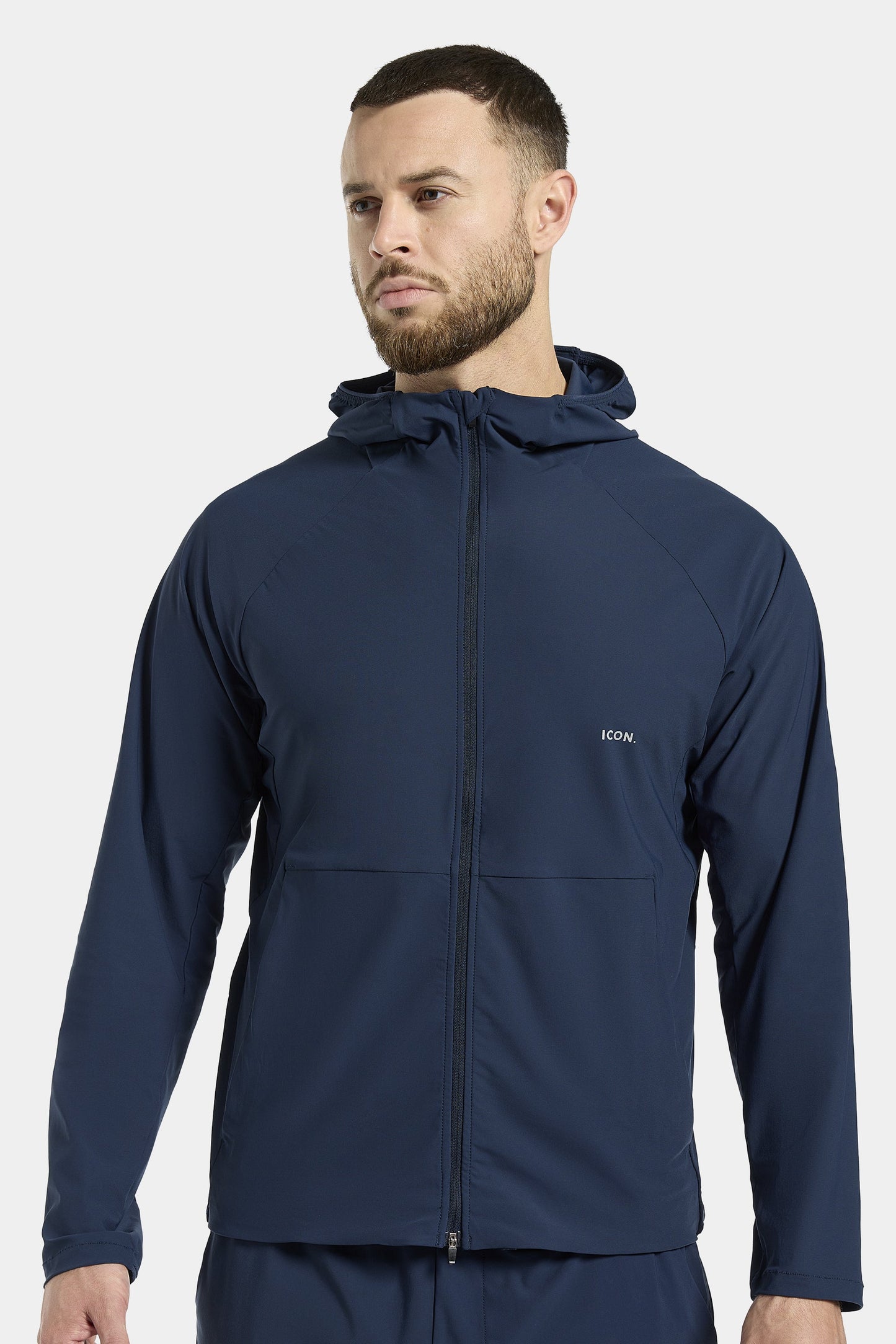 THE ACTIVE HOODED WINDBREAKER