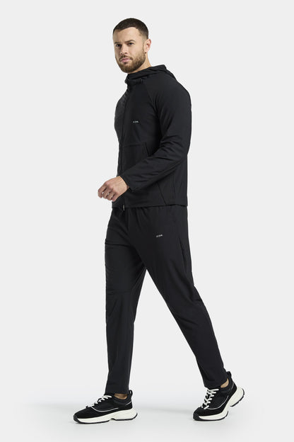 THE ACTIVE HOODED WINDBREAKER