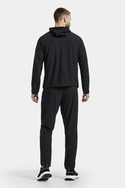 THE ACTIVE HOODED WINDBREAKER