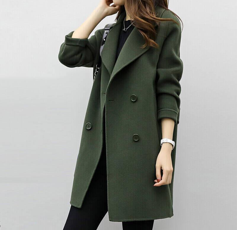 Giulia | Trench Lungo dal Gesto Elegante