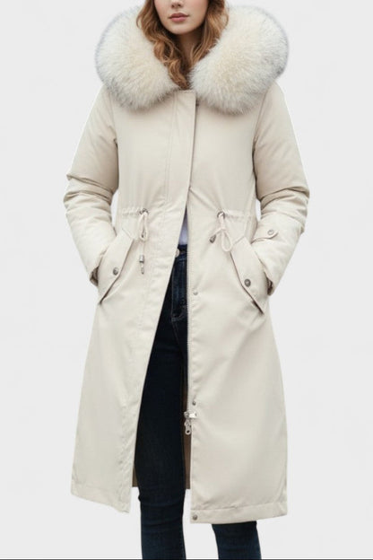 Giada | Cappotto Lungo con Cappuccio e Dettagli Chic